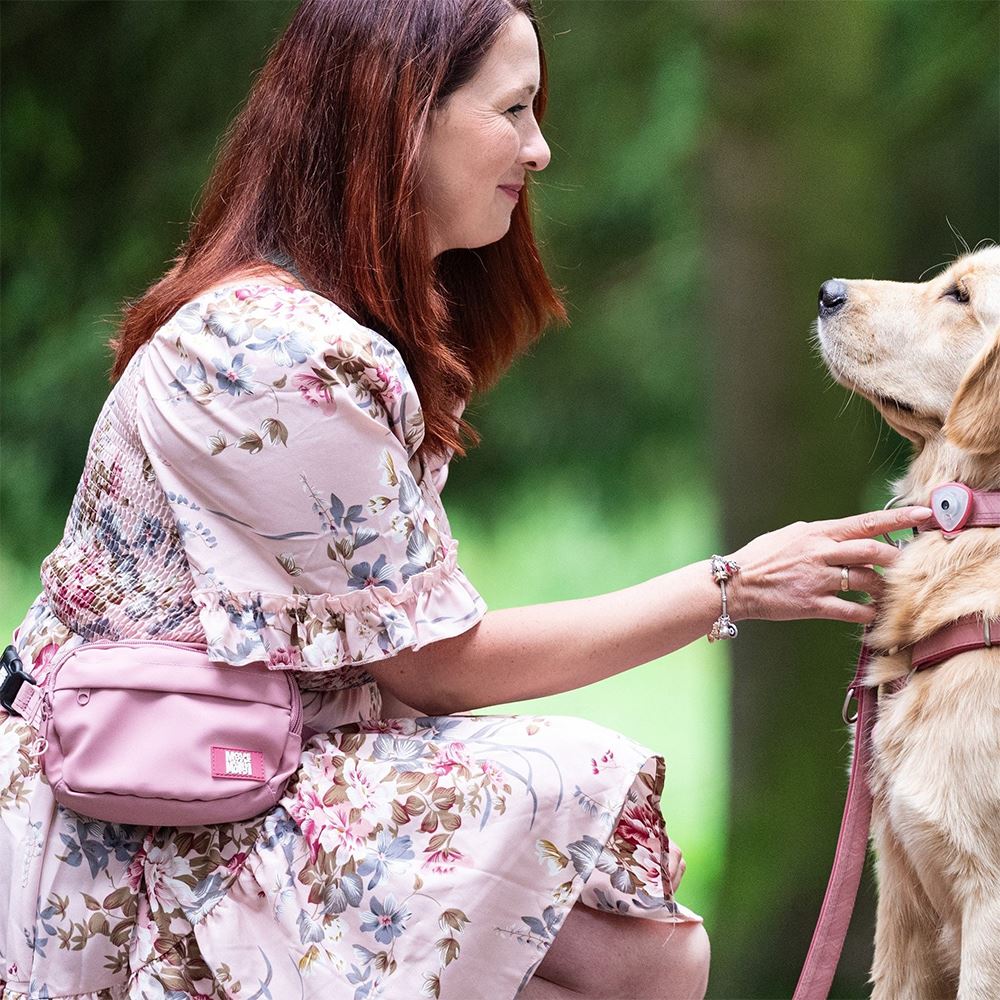 MAX & MOLLY - BOLSA PARA CINTURA "MATRIX 2.0 ROSE"